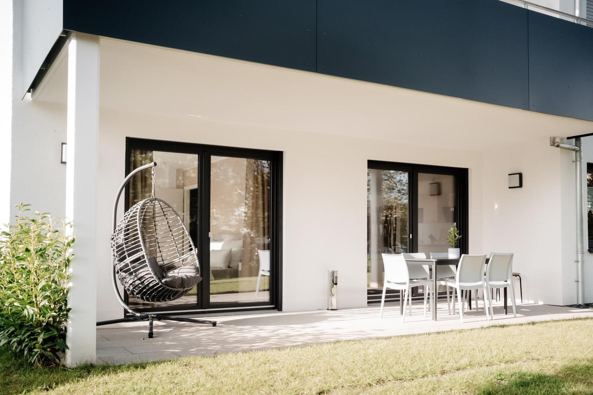 Lamiacasa Grande Family-business Groups-airport-fair-uni-base Apartment Stuttgart